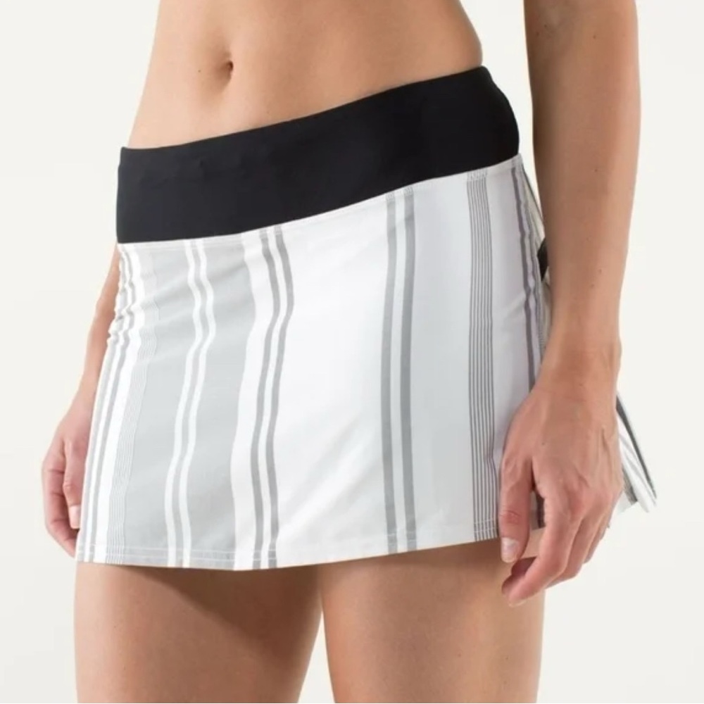 Lululemon Pace Setter Run Skirt Groovy Stripe Size 8 - Picture 3 of 10